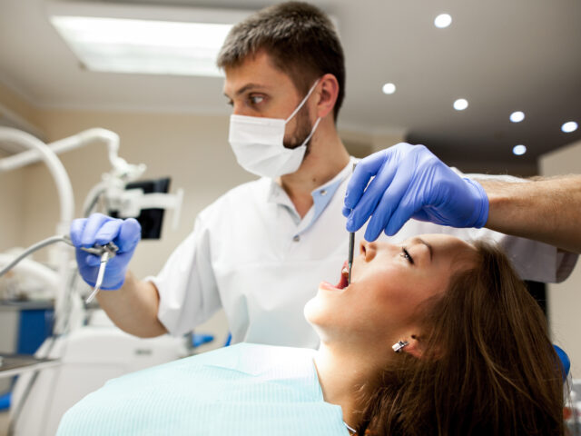 Everyday Dental Habits That Help Keep Your Smile Healthy